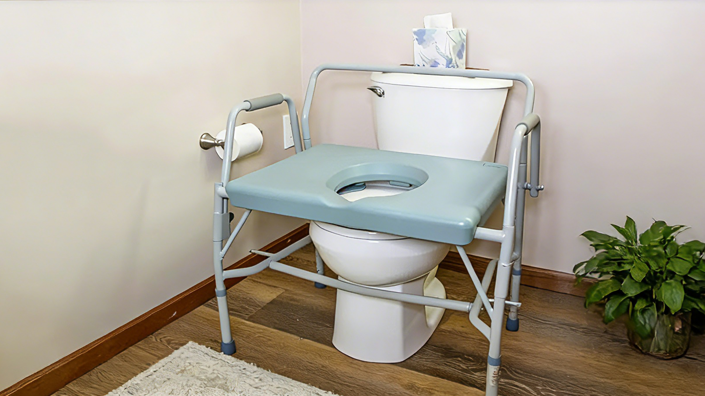 Altus 淋浴椅凳长凳高度可调铝制框架浴室防锈易于清洁(淋浴椅便桶)